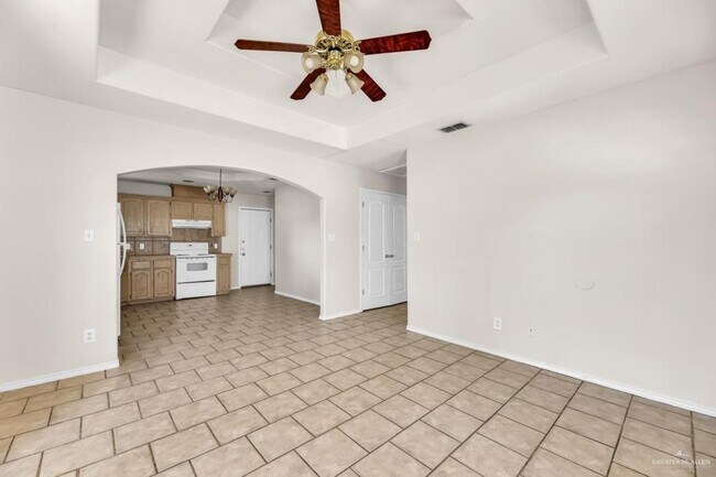 12 Agua Fina Ave Unit 2