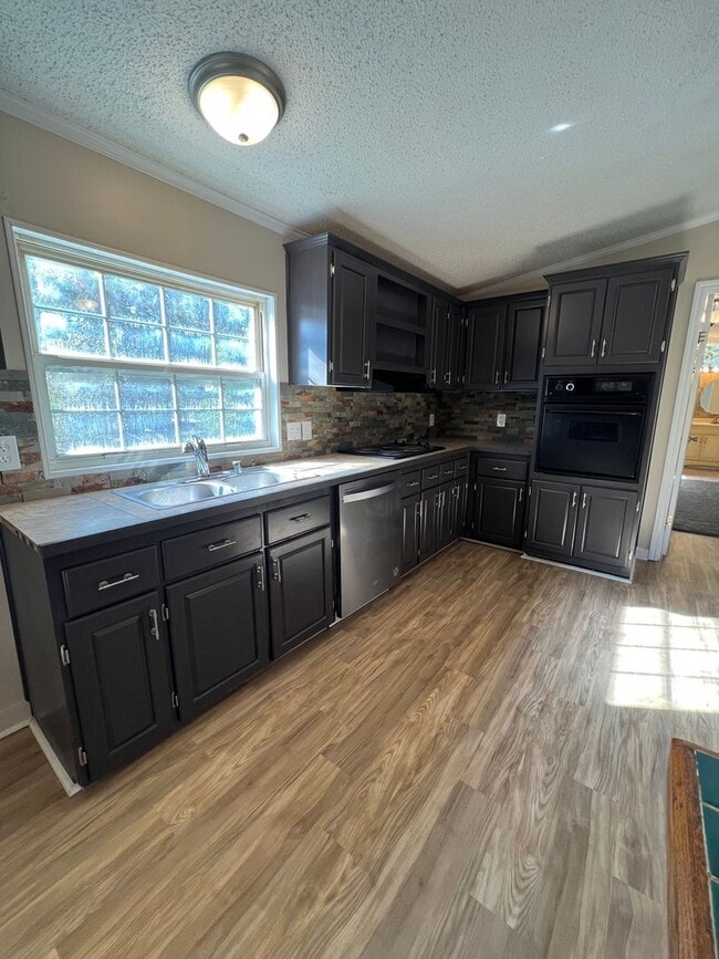 Photo - 3 Bedroom, 2 Bath Mobile Home in Dearing