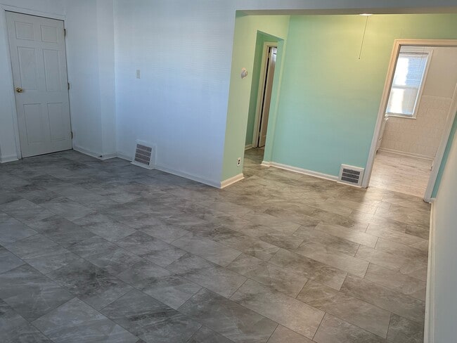 Photo - 3 Corbin Ct Unit 3-B Corbin Court