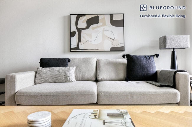 Photo - 610 Del Sol Dr Unit FL6-ID12