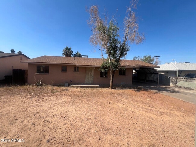Photo - 1237 E Vine Ave House