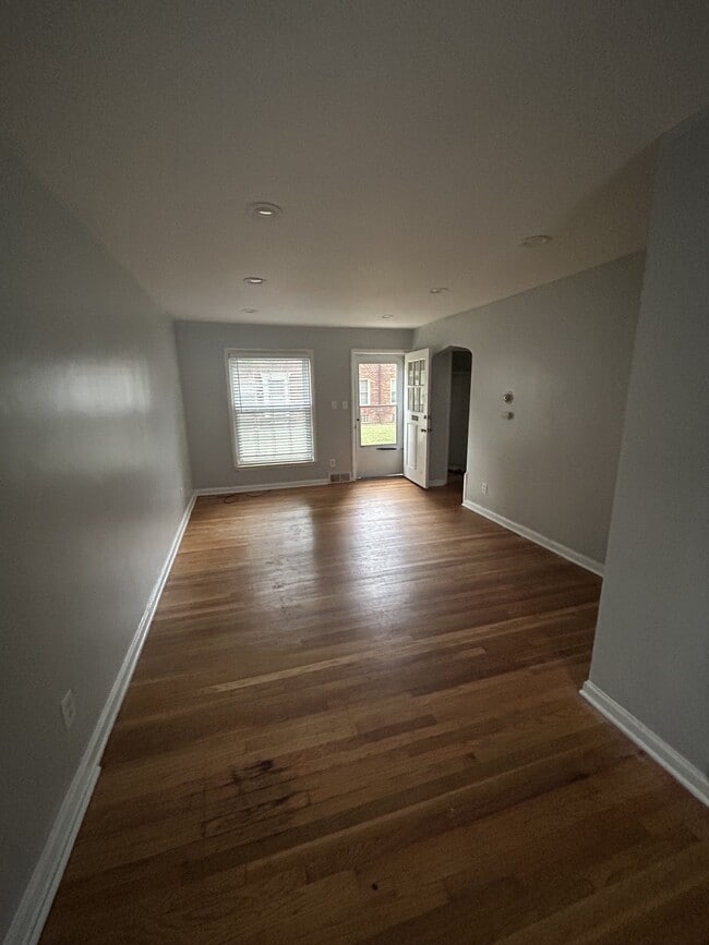 Building Photo - 4600 Firestone St Rental
