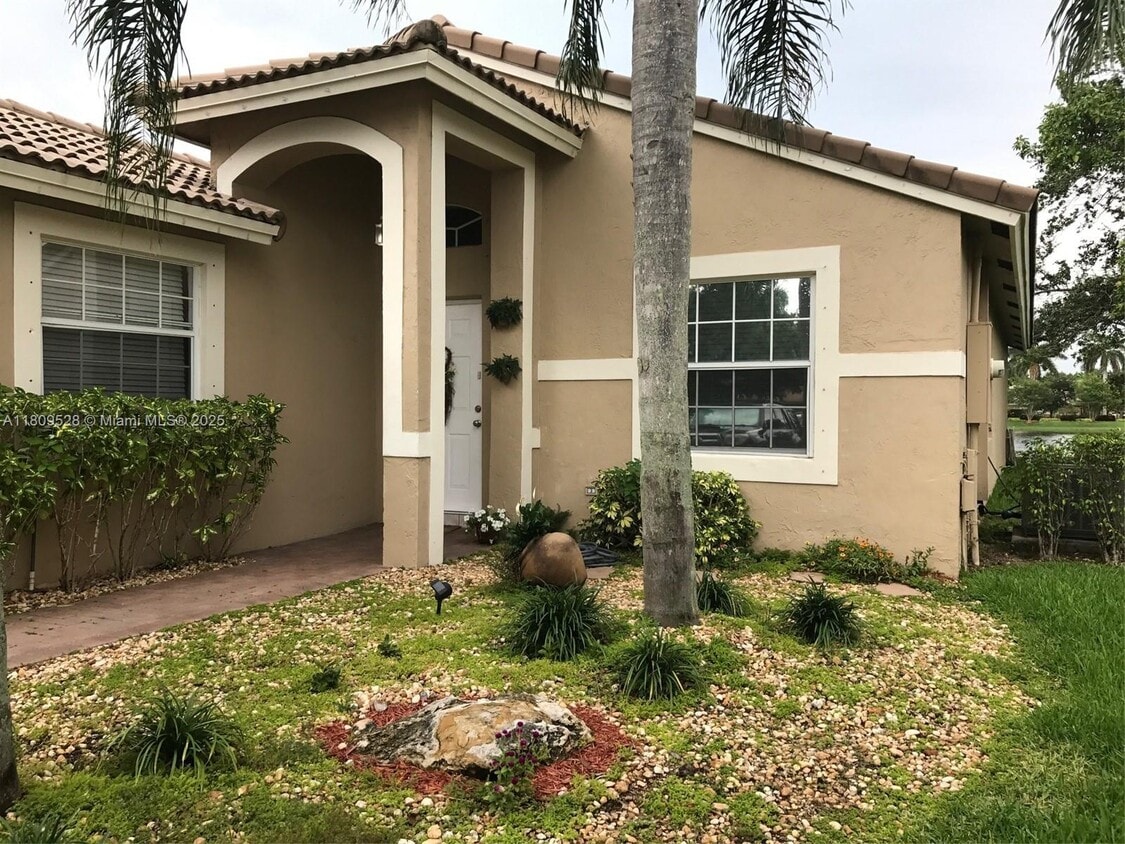 Photo - 4101 Sapphire Ter (Weston, FL)