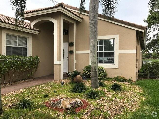Building Photo - 4101 Sapphire Ter Rental