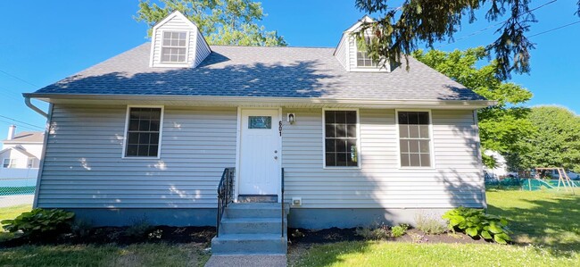 601 Uhler Ave