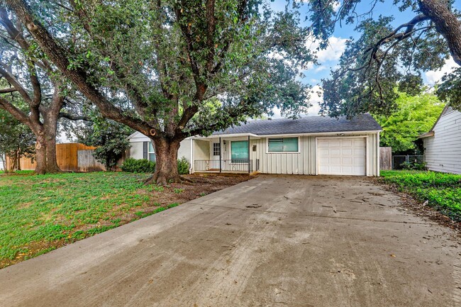 Charming Rental Near TCU Campus - Charming Rental Near TCU Campus