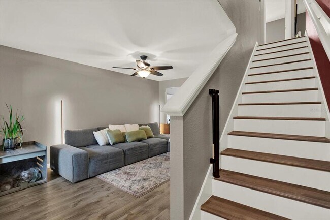 3017 Mojave Oak Dr