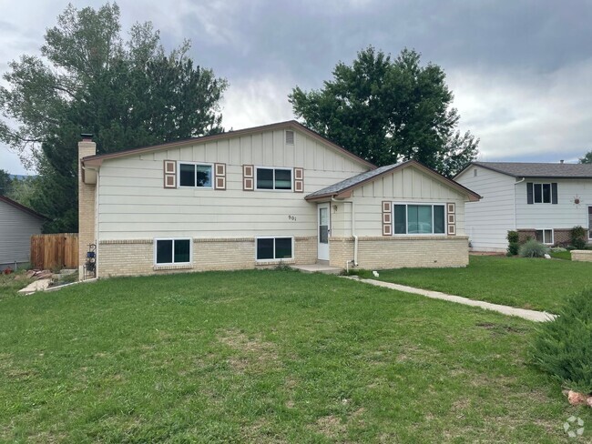 Building Photo - Quaint 3 Bedroom House in Western Colorado...