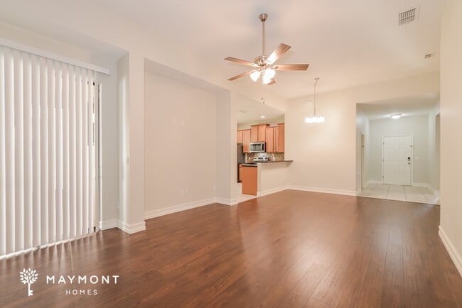 Photo - 615 Woods Landing Dr