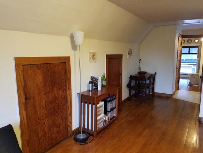 Photo - 1259 Spaight St Unit #3