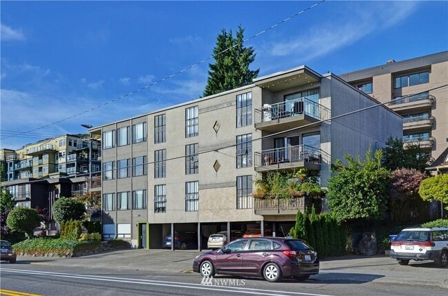 Photo - Dexter Unit 101 - Cozy & Stylish Studio – 12 Mins to UW, 10 min Space Needle, In-Unit... Unidad 101