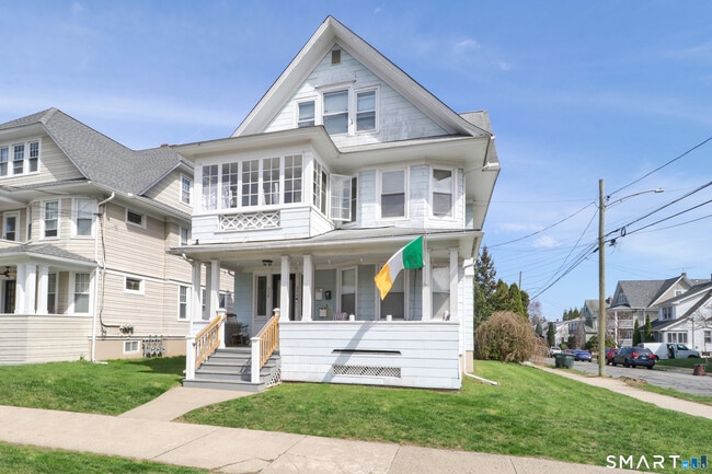 Photo - 356-358-358 Midland St Unit 3