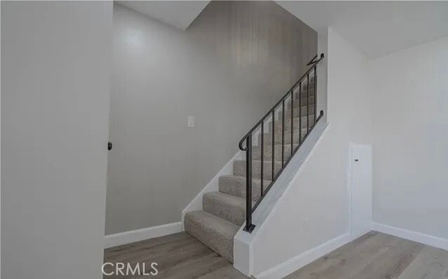 24219 La Glorita Cir