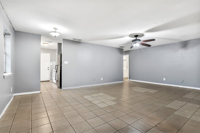 Photo - 3231 Scotch Moss Ln