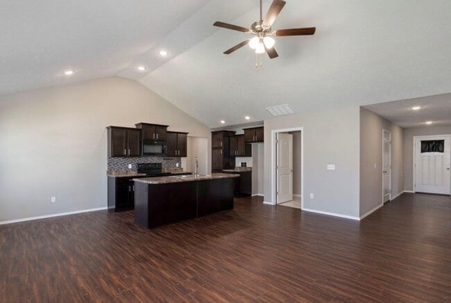 Photo - 4 Bedroom | 2 Bathroom | 3 Car Garage| Republic MO | Fenced Backyard!
