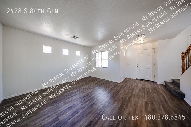 Photo - 2428 S 84th Gln