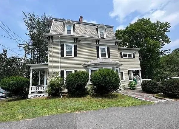 Photo - 76 Chestnut St