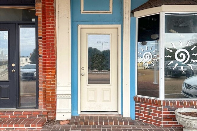 Photo - 300 Broadway St Unit 300 Broadway- Apt A