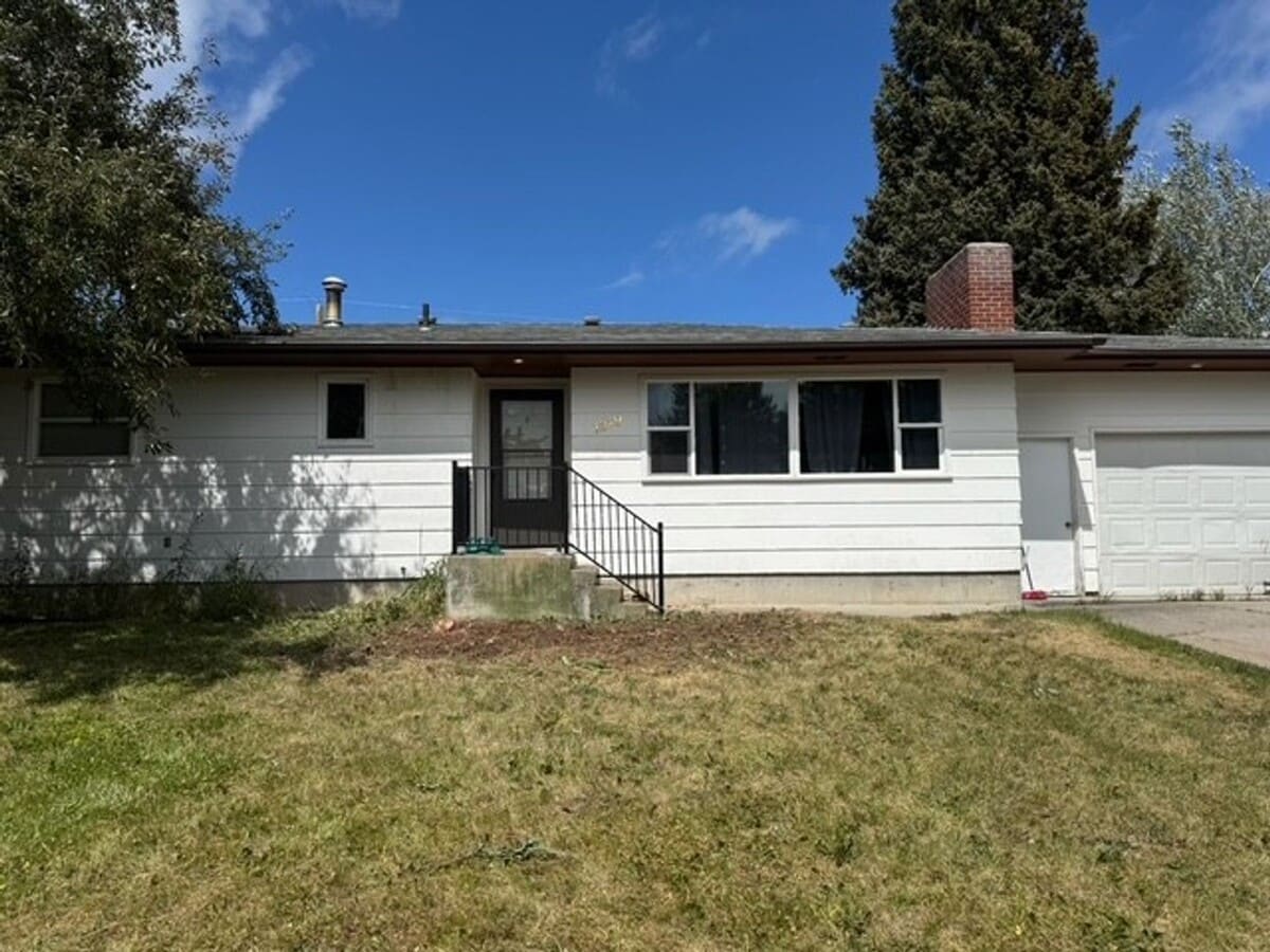 Pet Friendly 4 Bedroom House! - Pet Friendly 4 Bedroom House!