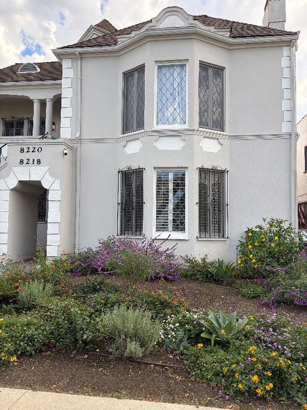 Building Photo - 8218 Blackburn Ave