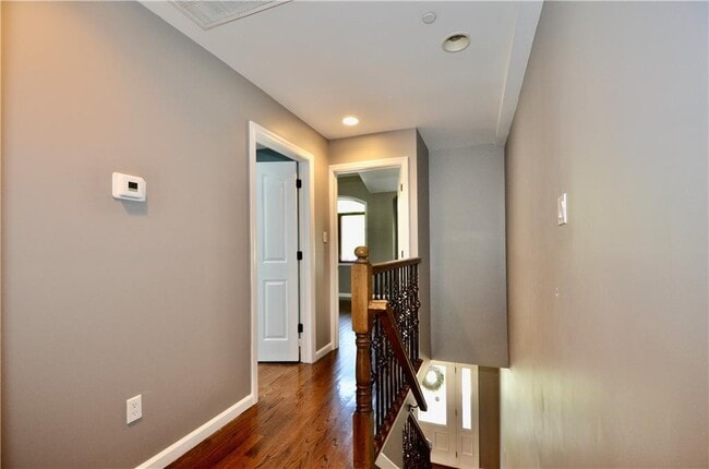 Photo - 5198 Hylan Blvd