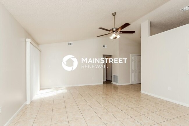 Photo - 3 Bedroom Pet-Friendly Home in MELBOURNE, FL with Main Street Renewal