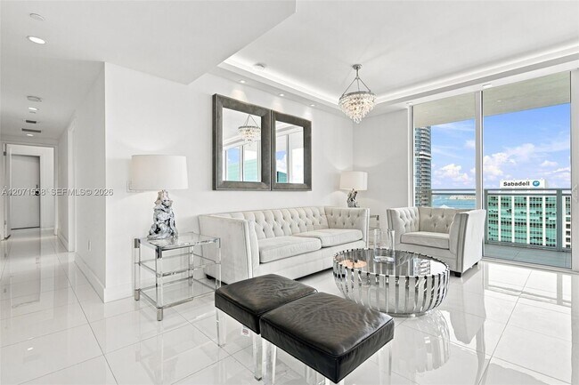 Photo - 1080 Brickell Ave Unidad 3800