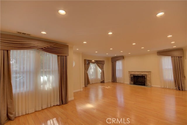 Photo - 1367 E Windsor Rd