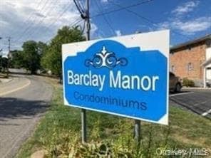 Building Photo - 502 Barclay Manor Unit 5B