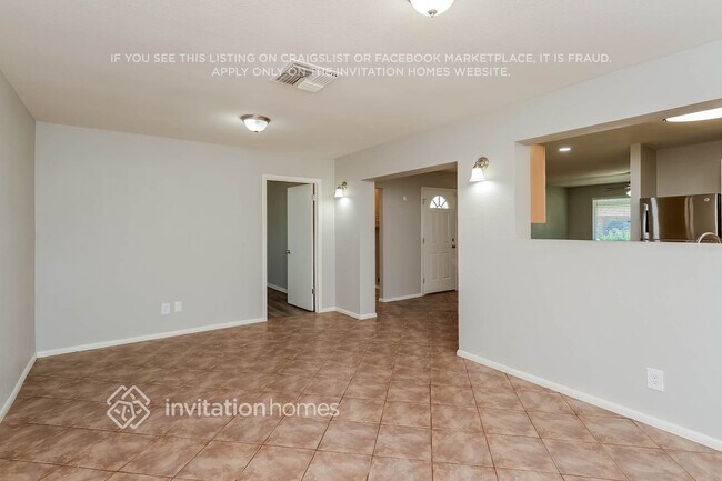 Photo - 3819 W Columbine Dr