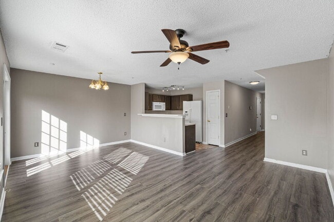 Photo - 266 Swaying Pine Ct