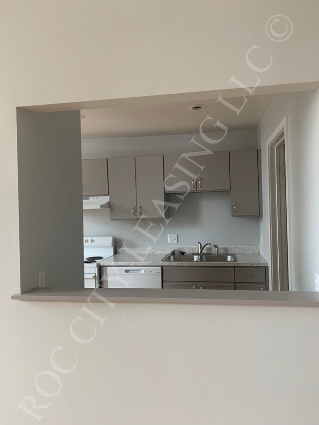 Photo - 214-216-216 Andrews St Unit B Series