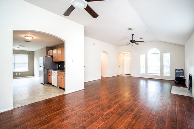 Building Photo - 17219 Lilac Vale Ct