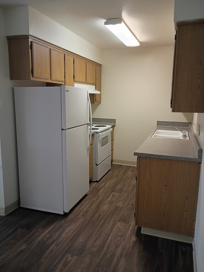 Brittany Arms Apartments