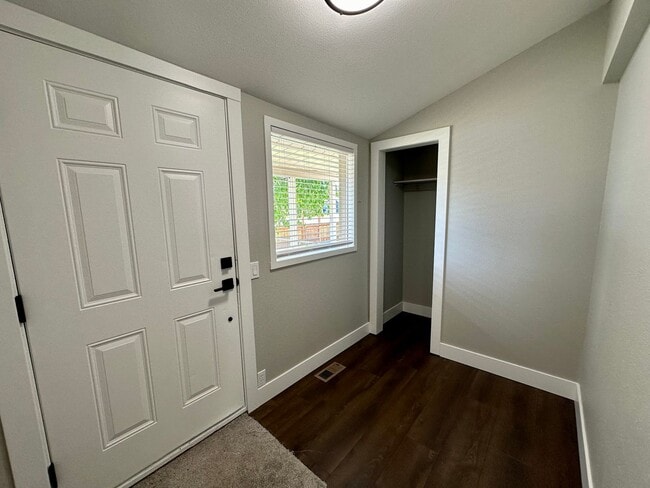 Photo - Come Experience the Charm of Cle Elum