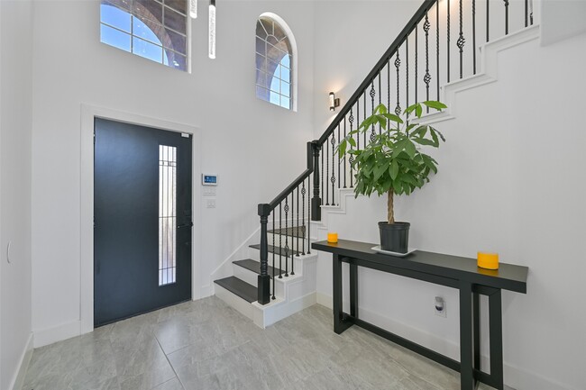 Photo - 2007 Que Manor Dr