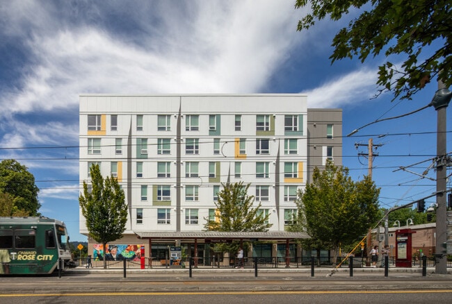 M Carter Commons
