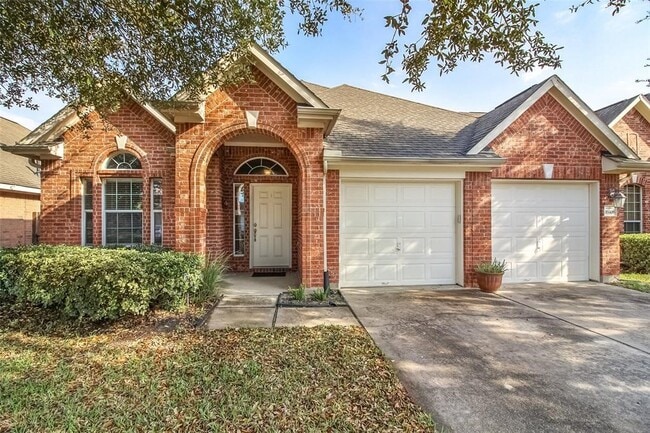 Building Photo - 16906 Green Star Ln