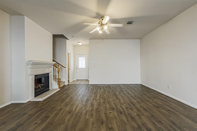 Photo - 8031 Fisher Glen Ln