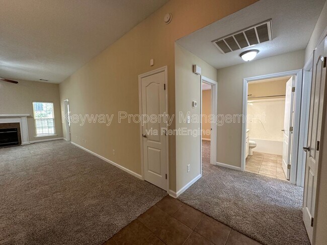 Photo - 2136 Sylvan Lake Dr