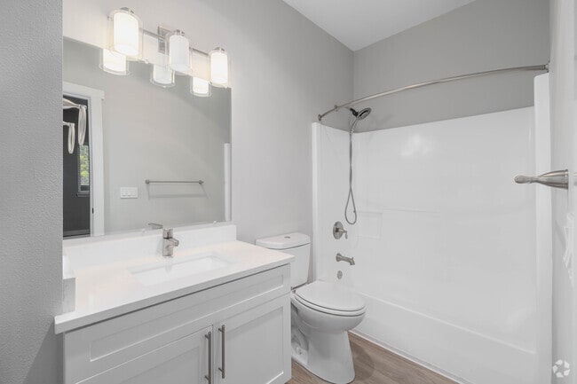 1BR, 1.5BA - 980SF - Bathroom