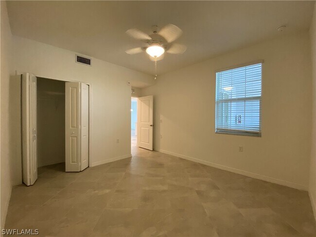 Photo - 5427 Double Eagle Cir Unit 2812