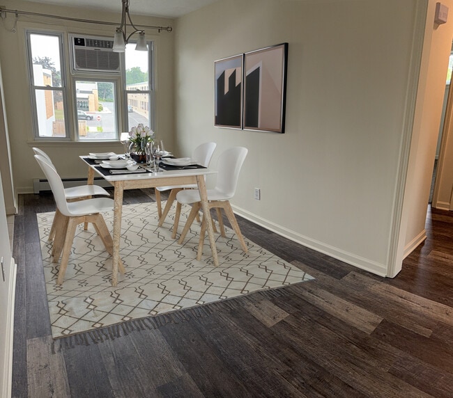 Photo - North Town Apartments