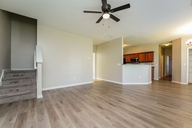Photo - 2701 Sedgeview Ln NE