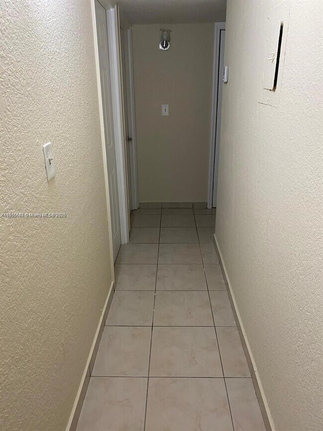 Photo - 666 W 81st St Unit 220