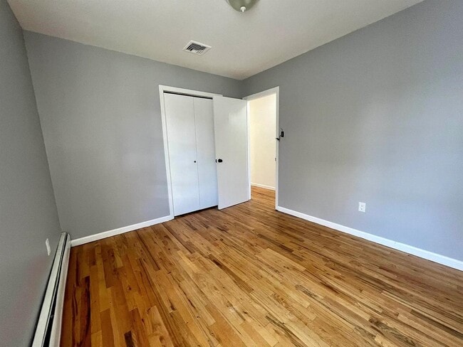 Photo - 640 38th St Unit 2