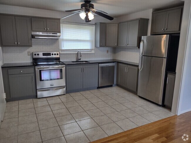 Building Photo - 482 Oak Ave Unit #58 Rental