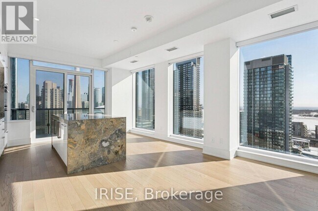 Photo - 480 Front St W Unité PH -14