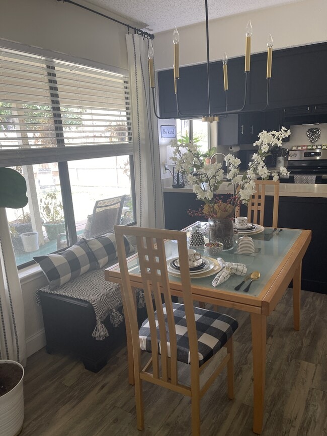 Photo - 2516 Oak Hill Dr