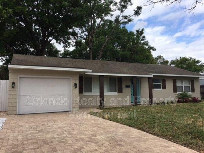 Building Photo - 2111 Biscayne Dr